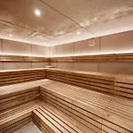 Nouri 酒店 5*